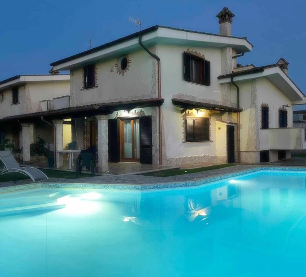 Willa Gold House Luxury Anzio Zewnętrze zdjęcie